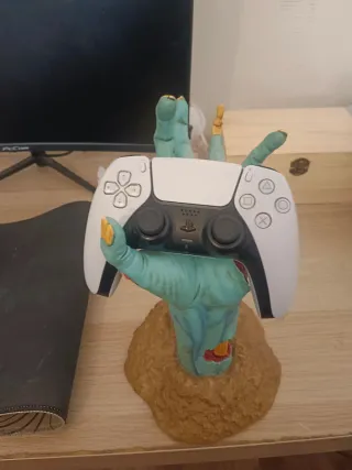 Soporte Mando PS5 PS4 Zombie
