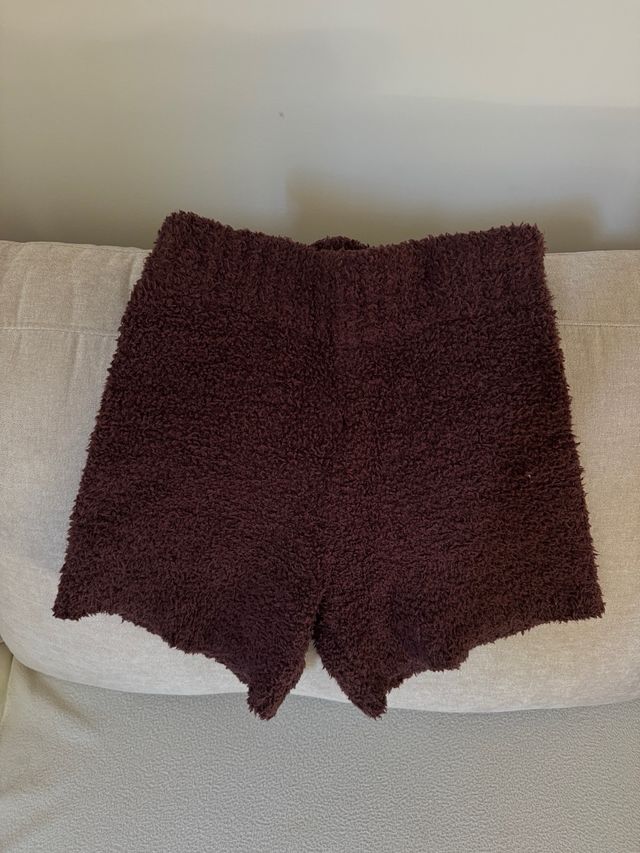 Skims Shorts Marrones Peludos