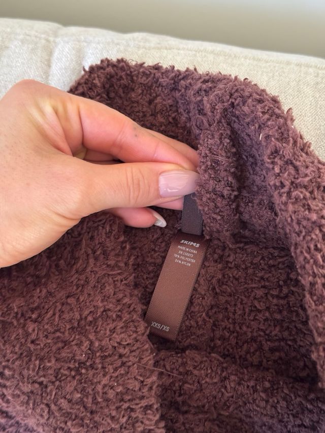 Skims Shorts Marrones Peludos