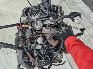 Motor completo AUDI A4 AVANT (8E)FALSO