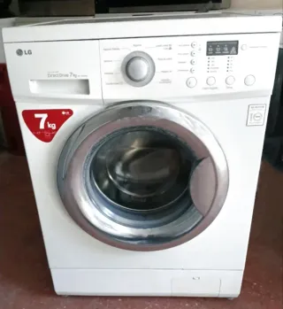 Lavadora LG de 7 kg con Garantía.