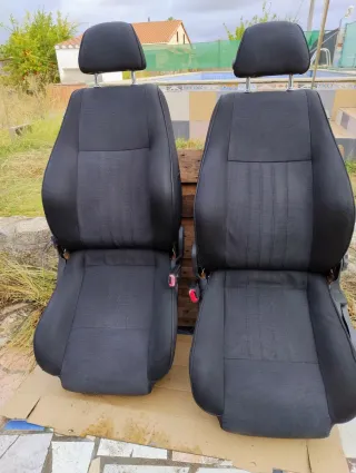 Juego de asientos Alfa 147