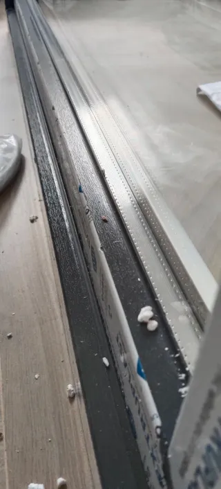 Ventana PVC Climalit 120x60 Nueva Blanca/Negra