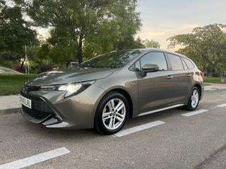 TOYOTA COROLLA TOURING SPORT HYBRID