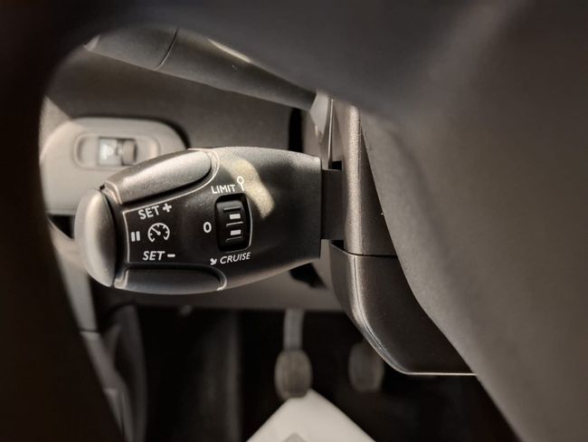 Peugeot Partner 2020, foto 20