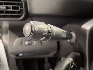 Peugeot Partner FURGON PRO STANDARD 1.5 BLUE HDI 100CV