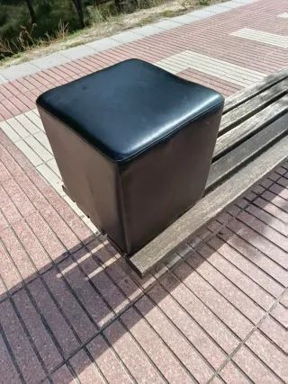 Puff negro polipiel