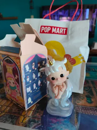 Hacipupu Angel Figura Coleccionable