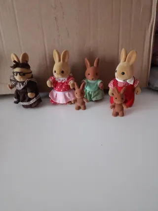 Oferta Muñecos Familia Conejos Antiguos.sylvanian