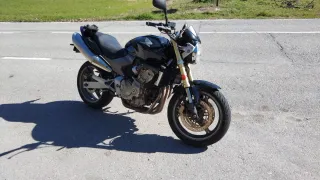 Honda CB 600f Hornet 2005 Negociable