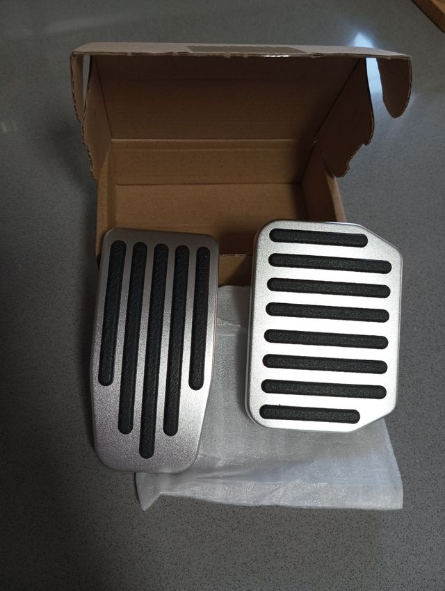 Pedales de coche automático