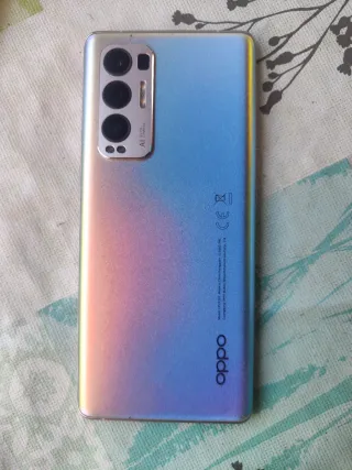 OPPO Find X3 Neo 5G argento. Senza graffi