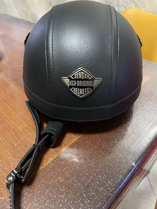 Casco Moto Custom KCO Pelle Nera