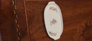 Piccolo vassoio decorato a mano