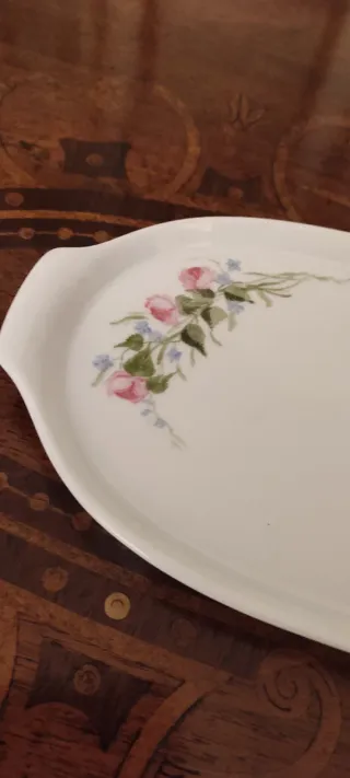 Piccolo vassoio decorato a mano