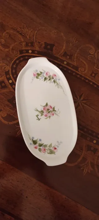Piccolo vassoio decorato a mano