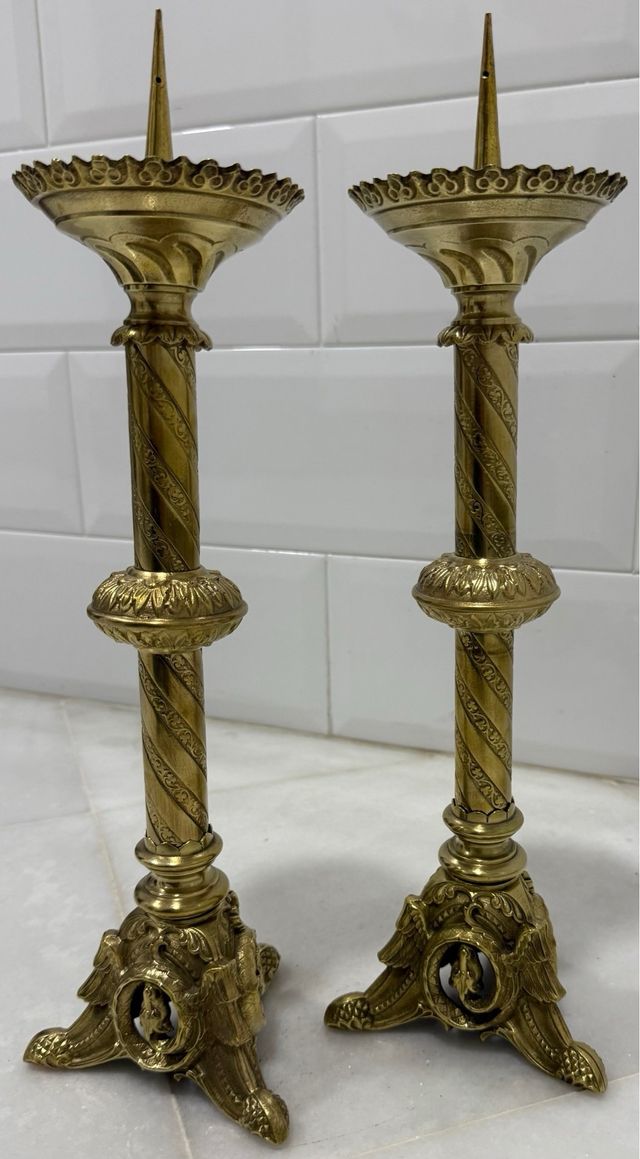 Par de Hacheros de Bronce