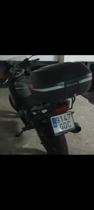 Suzuki GS500F en muy buen estado