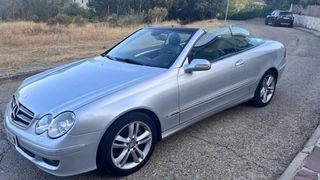 Mercedes-Benz  CLK 2009