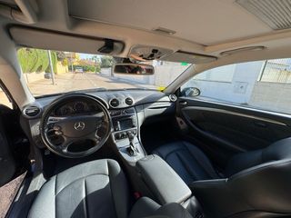 Mercedes-Benz  CLK320 2003