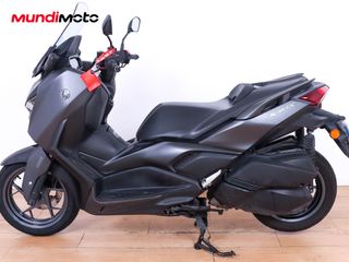 YAMAHA X-MAX 300