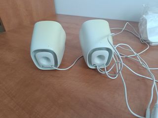 Altavoces Logitech Negro y Blanco