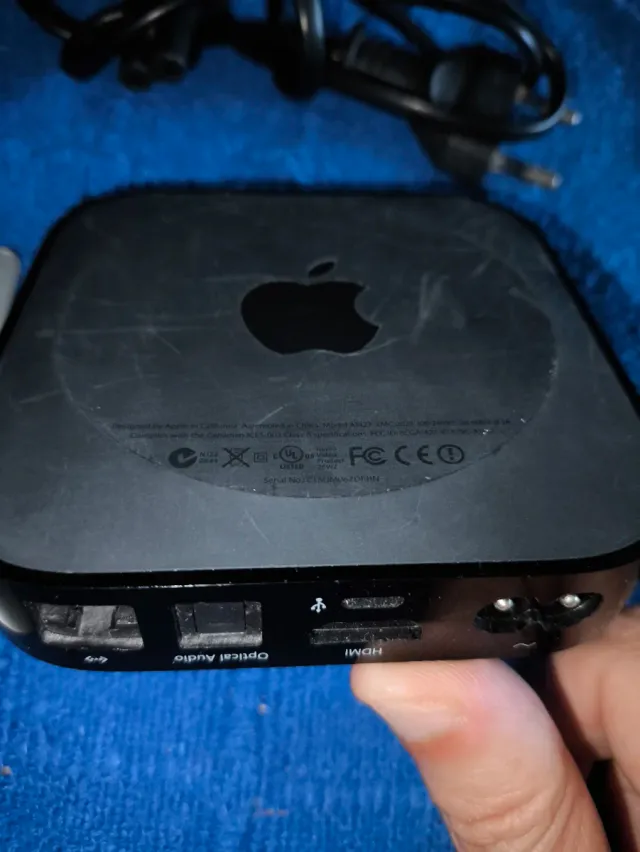 Apple TV de 3ª geração (A1427) + Remoto