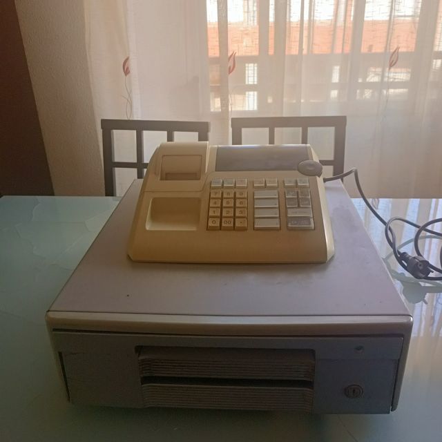 Caja Registradora Casio + rollos