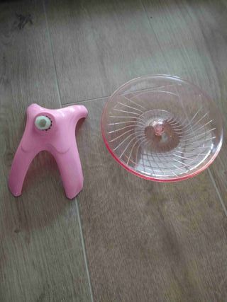 Ruota per criceto in plastica rosa
