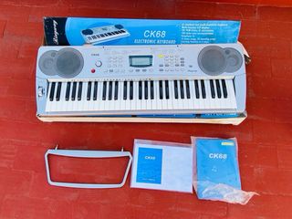 Teclado Electrónico Ringway CK68