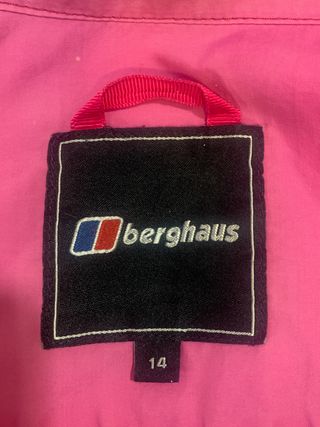 Chaqueta Berghaus impermeable rosa Talla M