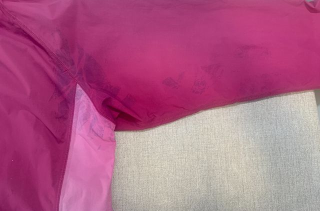 Chaqueta Berghaus impermeable rosa Talla M