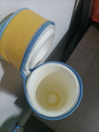 Termo para biberón Jane amarillo.