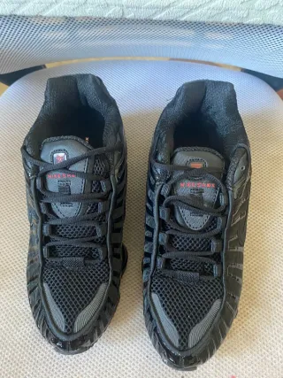 Zapatillas Nike Shox TL Negras Rojas