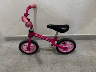 Bicicleta sin pedales rosa Chicco