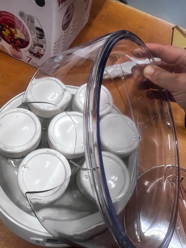 Yogurtera Moulinex nueva (tapa rota)