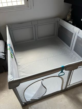 Parque infantil / corralito bebé,