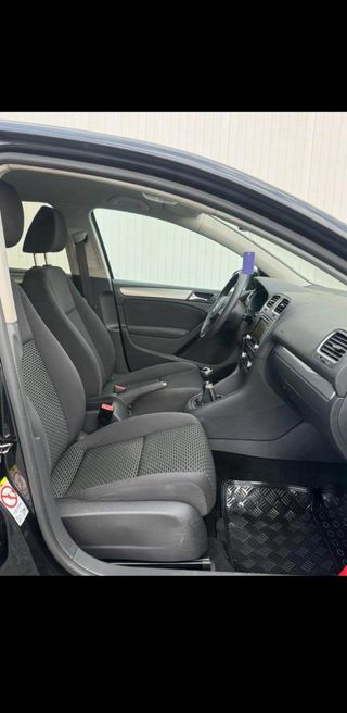 Volkswagen Golf 6 1.6 tdi 2011