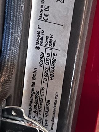 Horno Siemens Acero Inox (cristal interior roto)