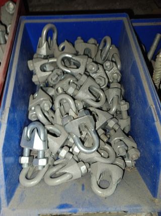 Tensores metálicos para cable