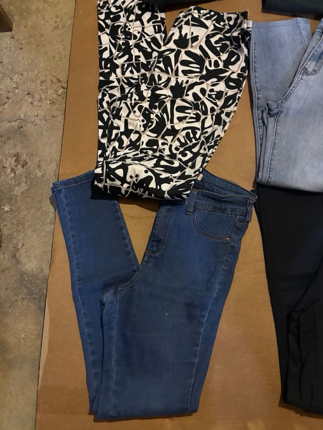 Lote 8 Pantalones (Varios Colores)