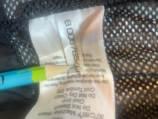 Chaqueta Berghaus Beige Talla L Impermeable