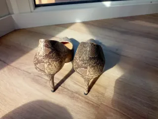 Zapatos de tacón Mary Paz Talla 39