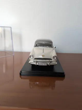 Maqueta Opel Kapitan 1954 1:24