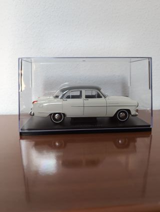 Maqueta Opel Kapitan 1954 1:24