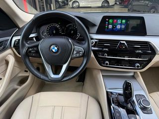 BMW Serie 5 530e 185 kW (252 CV)