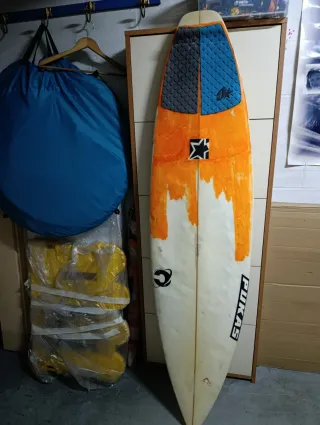 Tabla de surf Pukas naranja