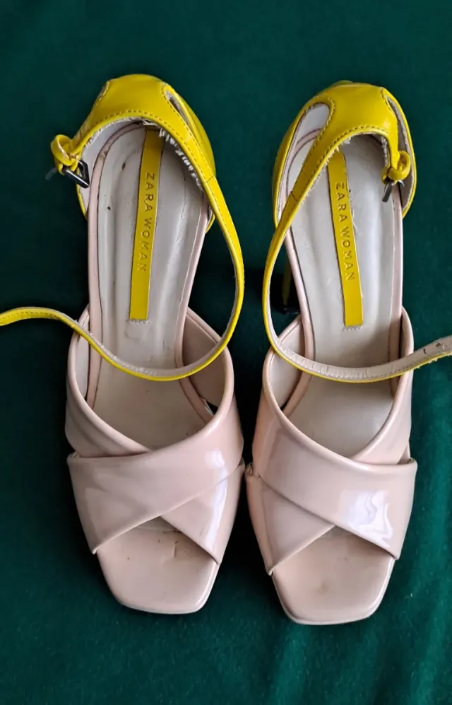 Sandali Zara Woman tacco 12 giallo/rosa