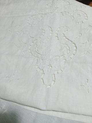 Coppia tendine ricamate a mano 225x60