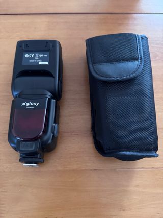 Flash Gloxy TR-985N con funda